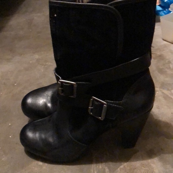 GIANNI BINI black heeled boots - Picture 2 of 2